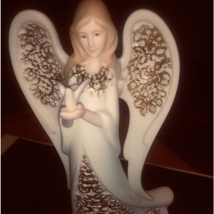 Roma NIB A mossy Beautiful Angel